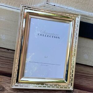 Polished Silverplated 5x7 Frame Hand  Sheffield Home NEW